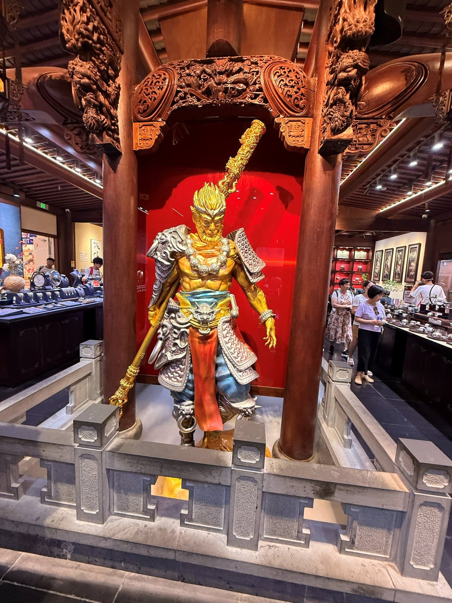 Golden guardian