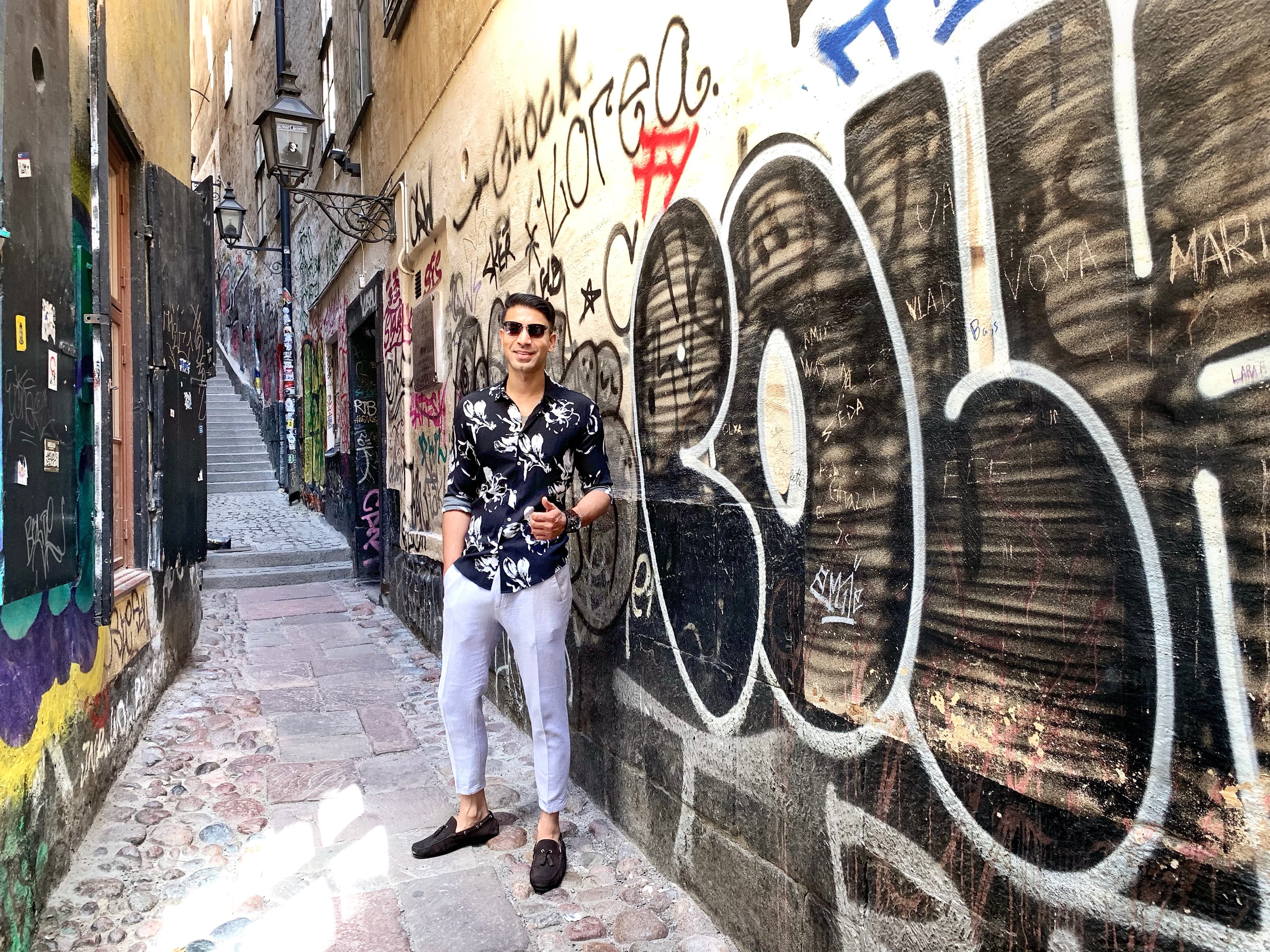Gamla Stan, graffitied